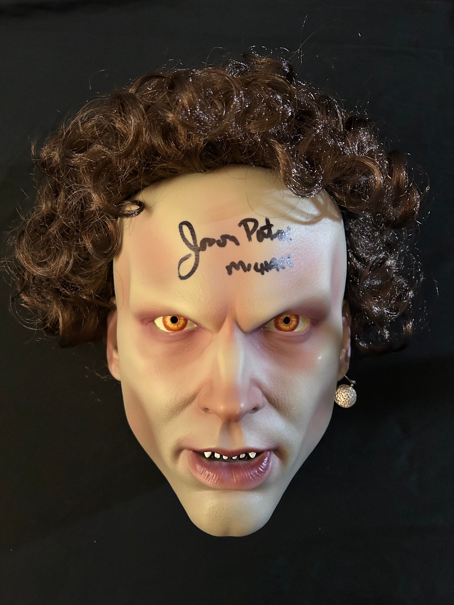 Jason Patric signed The Lost Boys Michael mask (Trick or Treat Studios) W/ Beckett witness COA