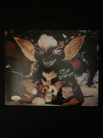 Joe Dante signed Gremlins 8X10 Photo W/ JSA COA